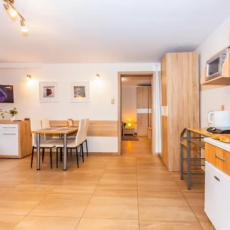 Geodetow Apartamento *